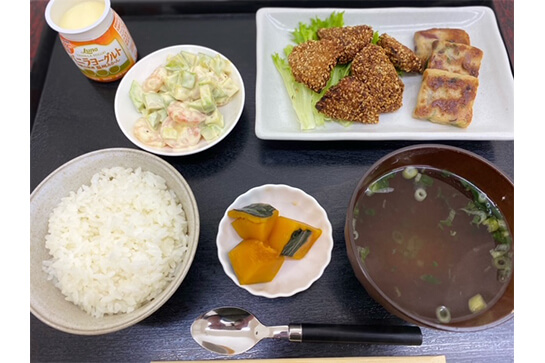 ハッピーラボのランチ画像1